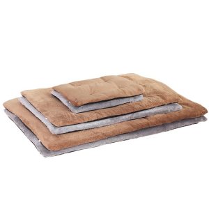 Self-heating pet mat